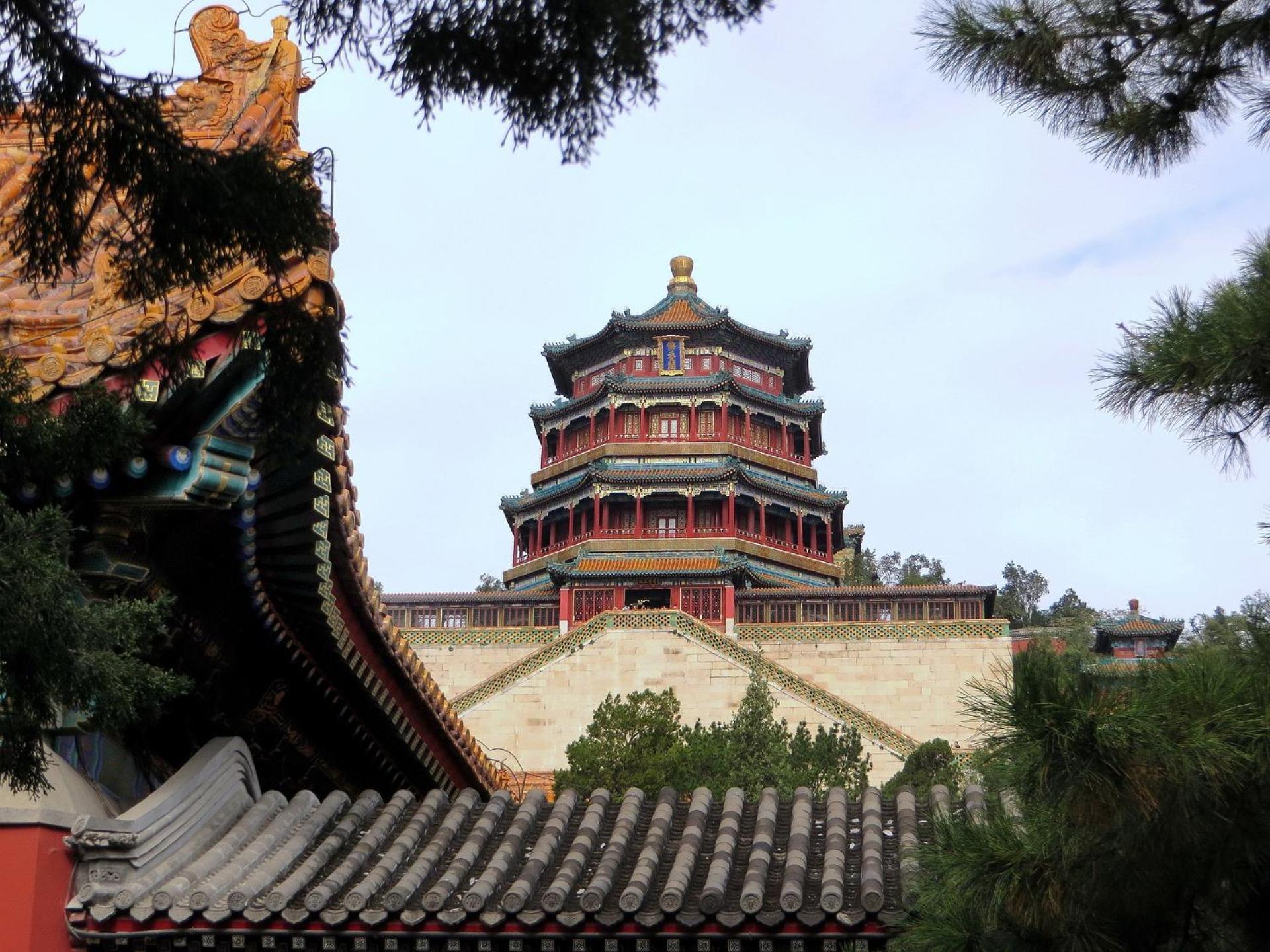 Nostalgia Hotel Beijing Guozijian Ghost Street - Near Beijing Lama Temple, Beihai Park, Jingshan Park, Drum Tower, Houhai Bar Street, Tian'Anmen Square, Located In Beijing Traditional Hutongs, 5 Minutes Away From Beixinqiao Metro Station Exterior photo